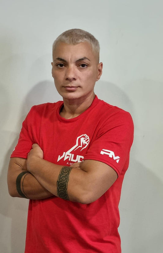 Latvijas čempions Pankrationā un boksā starp profesionāliem
Baltijas čempions  K1
Internacionālais čempions boksā starp profesionāļiem Agnese Boza